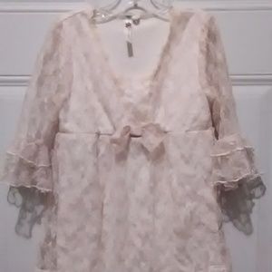 "Degrees" * Cream Lace dress * New